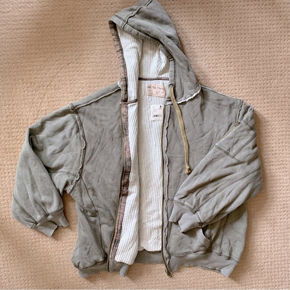 Free People We the Free Hoodie size Medium